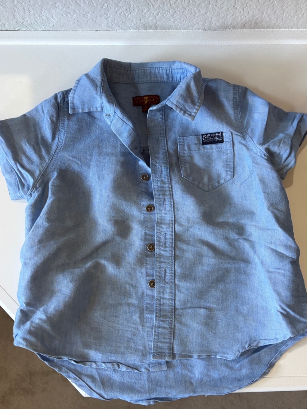 7 for all mankind Boys size 4 button up t-shirt